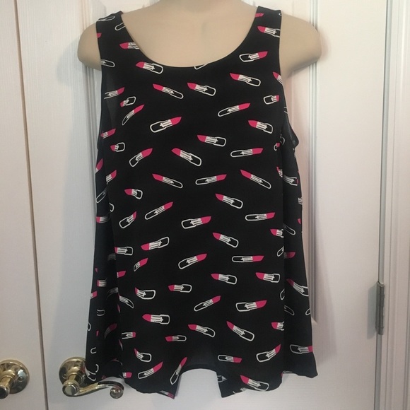 NWT Charming Charlie’s lipstick black tank top- m - Picture 2 of 5